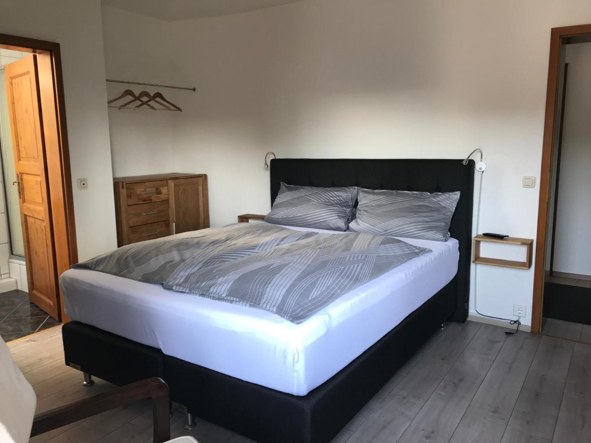 Landhotel Linden Am Venekotensee Niederkrüchten Esterno foto