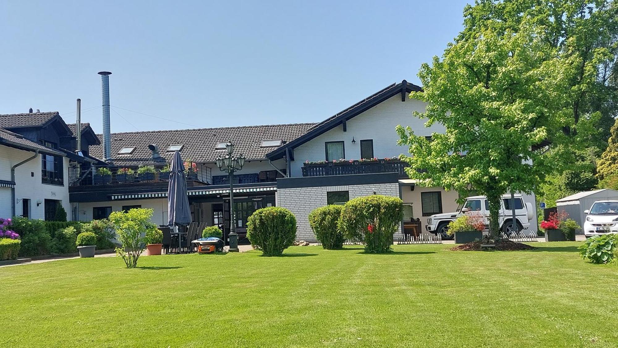 Landhotel Linden Am Venekotensee Niederkrüchten Esterno foto